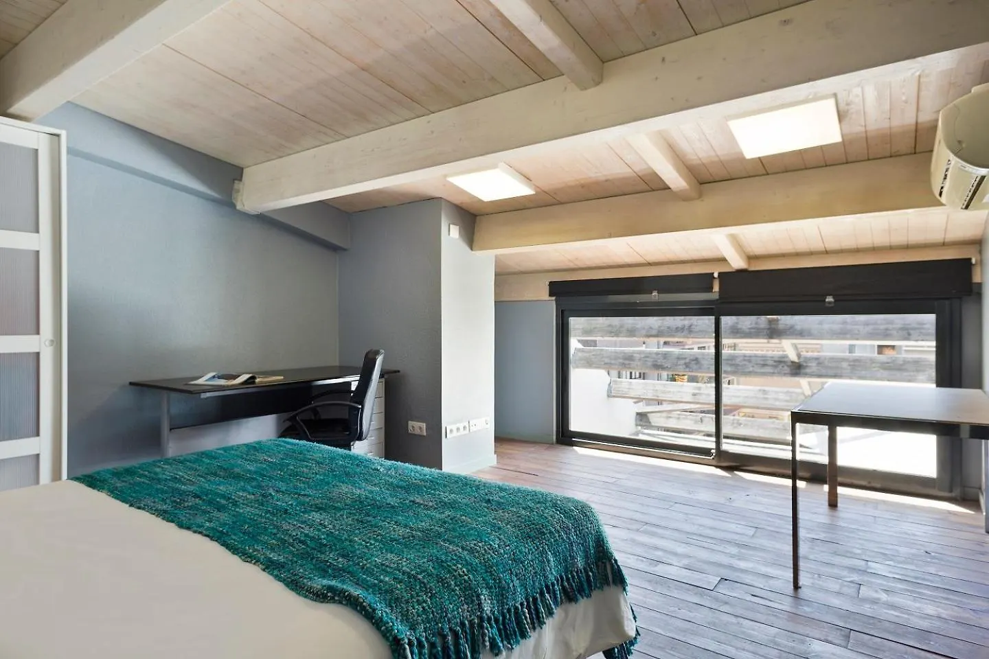 Apartment Barcelona Rentals - Sarria Apartments Near Center Spain