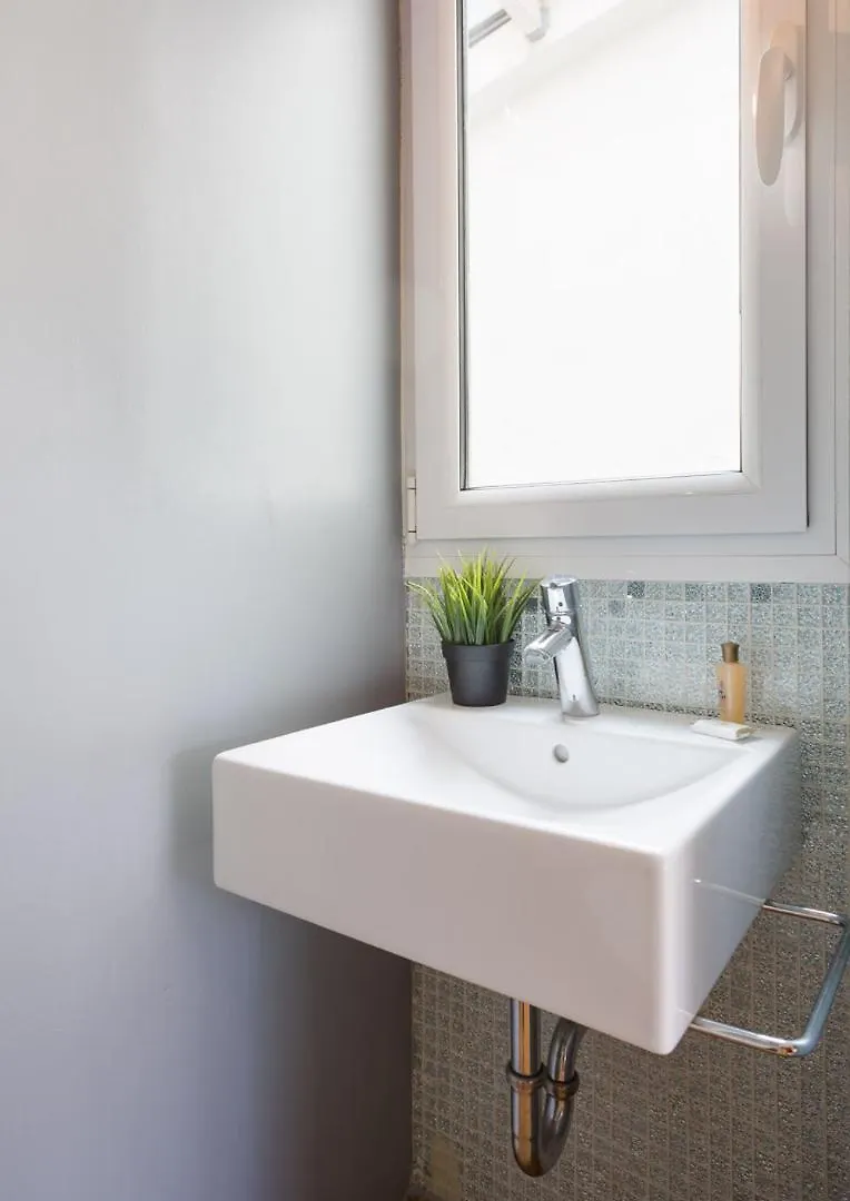 Apartment Barcelona Rentals - Sarria Apartments Near Center