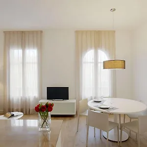 Apartamento Viladomat, Barcelona